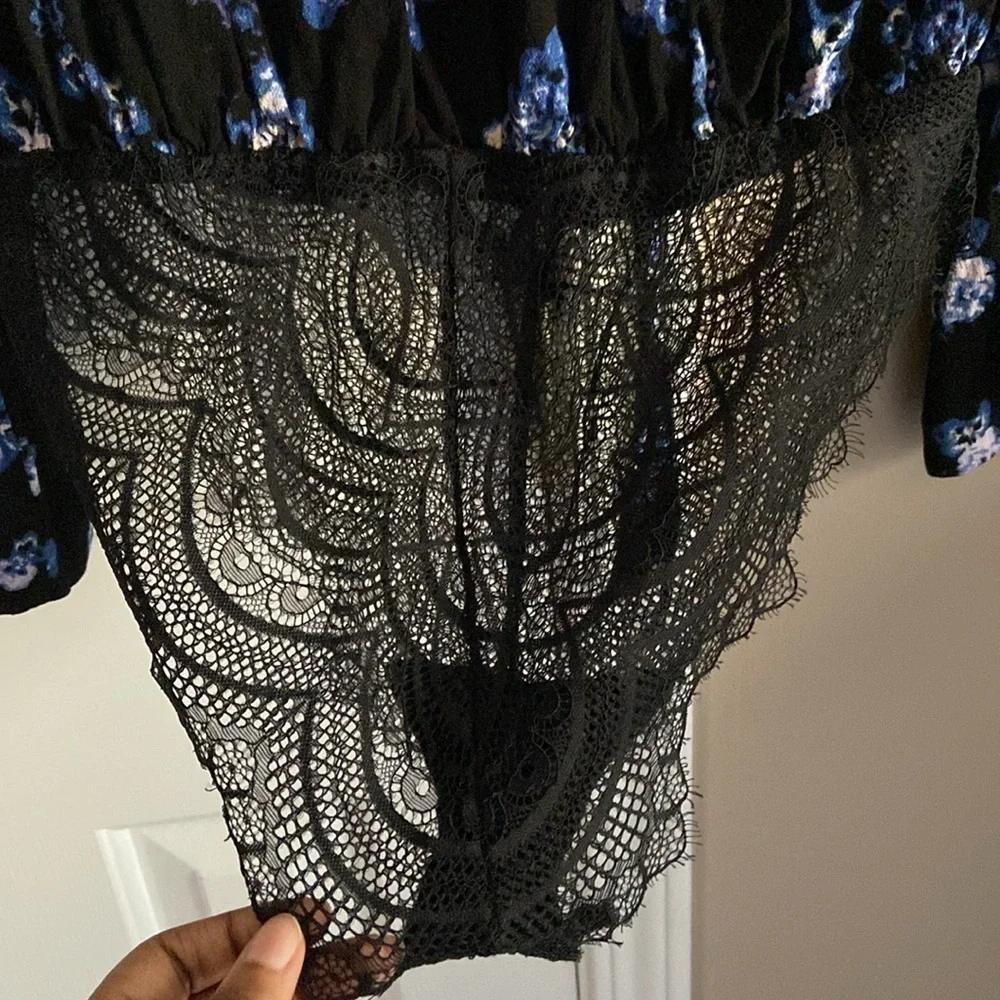 Free People Forties Feels Black Floral Bodysuit With Bell Sleeves Size Small